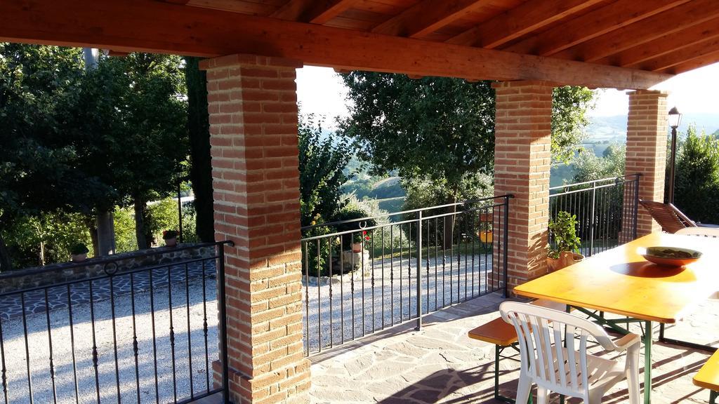 Valfabbrica Agriturismo Il Melo מראה חיצוני תמונה