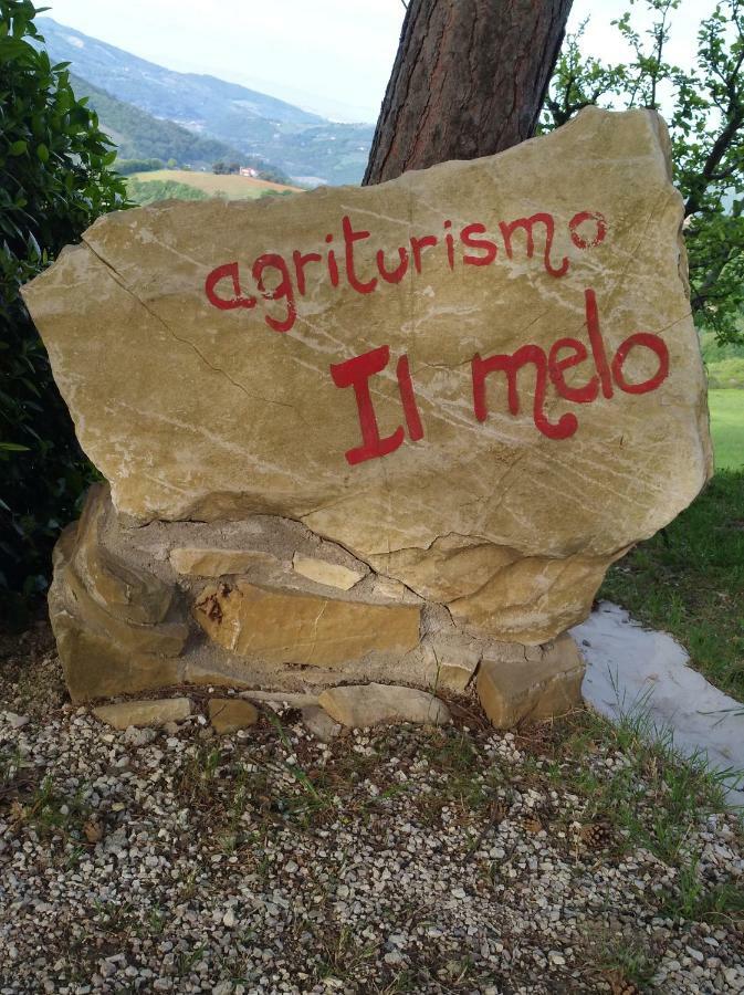 Valfabbrica Agriturismo Il Melo מראה חיצוני תמונה